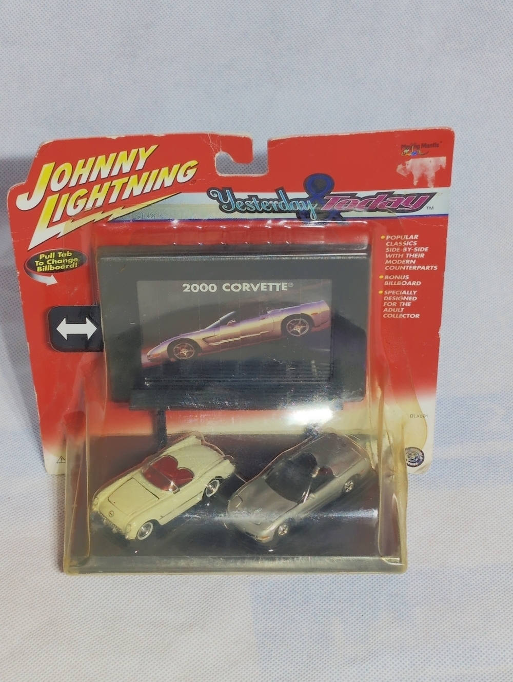 Johnny Lightning Yesterday & Today 1953 2000 Corvette Diecast Set